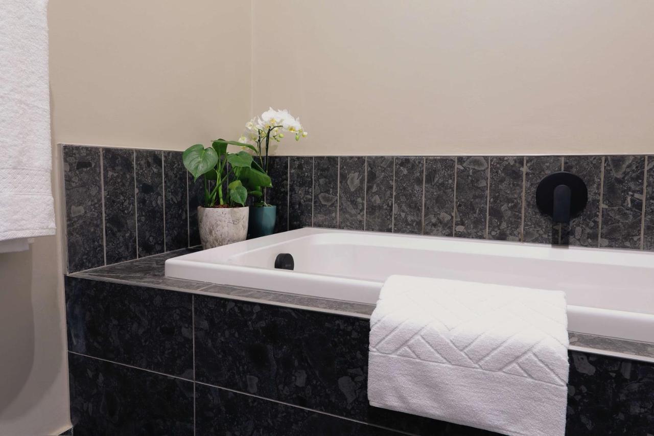 Hyatt House Johannesburg, Sandton Екстериор снимка